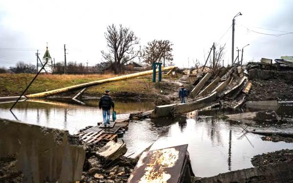 destroyed infrastructure in Ukraine